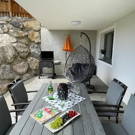 Apartment Bergblick By Interhome